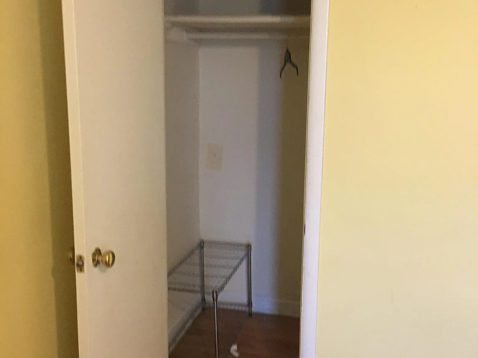 3 bed, 1400 sqft, $600 — Photo 3
