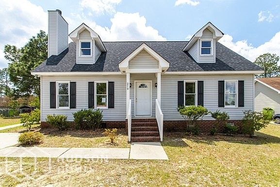 Hudson Homes Management - Front of Home