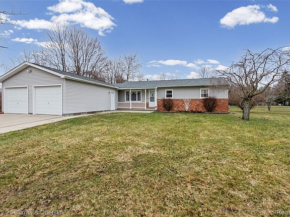 3rd image of 3518 Lightle Rd
