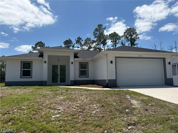 3501 67th St W, Lehigh Acres, FL 33971