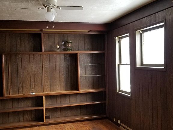 2nd image of 402 East Ave