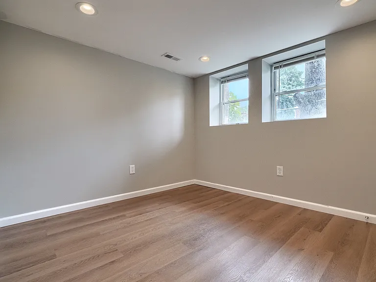 1031 Elm Ridge Ave #1 — Photo 19