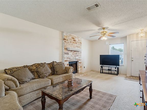 5th image of 4907 Parkwood Dr