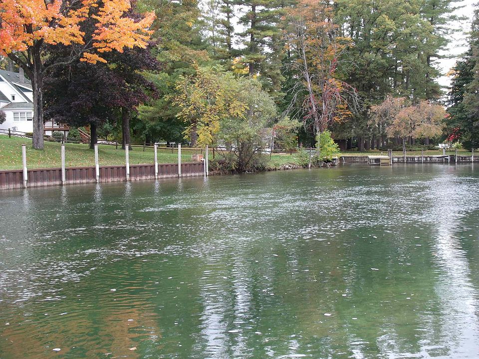 6111 Prospect St, Indian River, MI 49749 MLS 201826926 Zillow