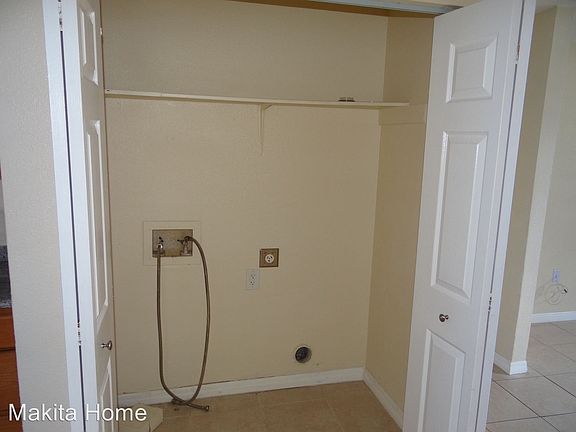 4th image of 3421 N 52nd St APT B