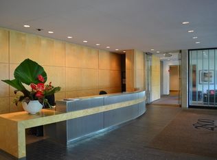 2800 N Lake Shore Dr APT 313, Chicago, IL 60657