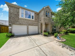 9107 S Ferndale Place Dr, Houston, TX 77064