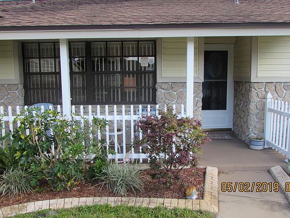 2nd image of 15 Woodlake Dr