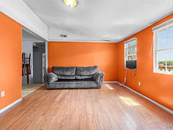 4th image of 1107 N 72nd St