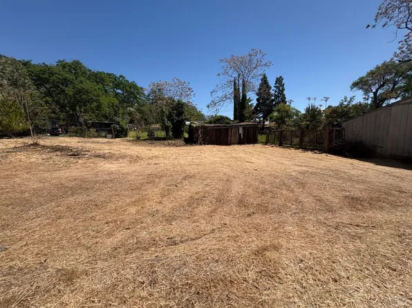 3730 Manzanita Dr, Nice, CA 95464