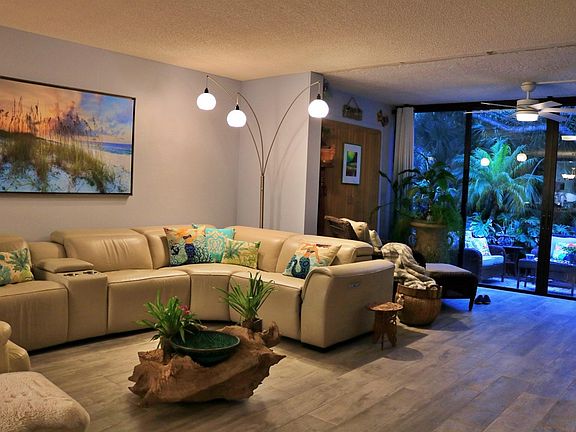 Living Room & Lanai.