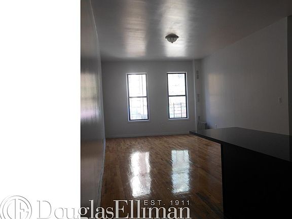 4th image of 660 W 180th St Frnt 2