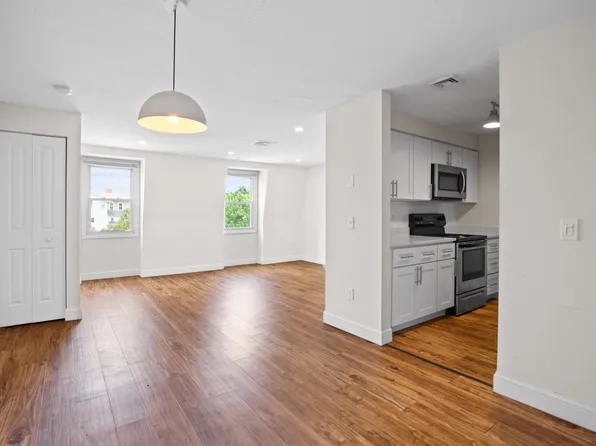 497 Broadway St, Providence, RI