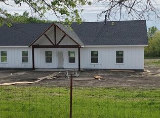 240 Dollie Rd, Maypearl, TX 76064