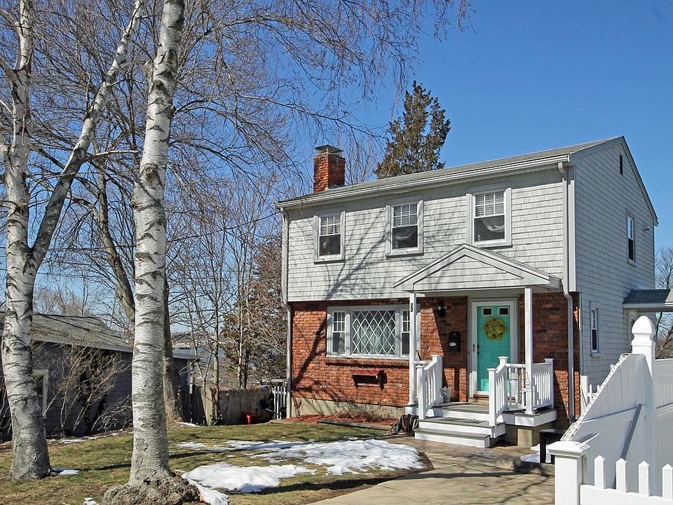 1st image of 23 Clematis Ave