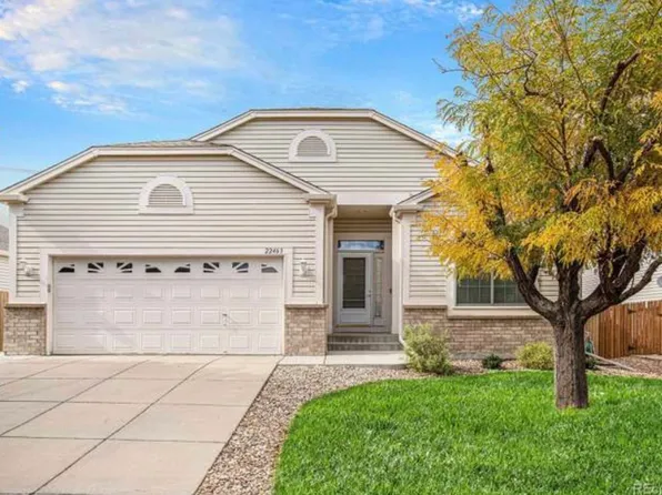 22463 E Dorado Dr, Aurora, CO 80015