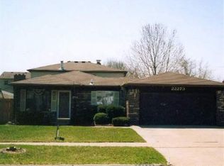 22273 Colette St, Trenton, MI 48183