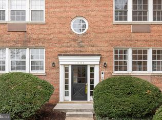 1804 W Abingdon Dr APT 101, Alexandria, VA 22314