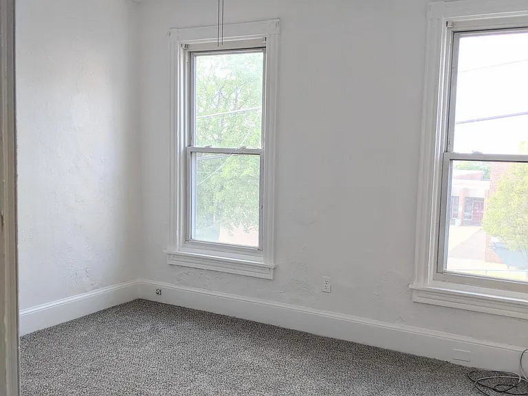 1314 Green St — Photo 10