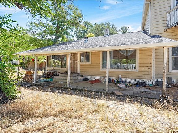 4th image of 2010 Ladder Ridge Rd