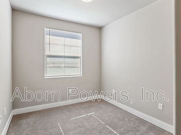 3rd image of 2885 Winesap Cir
