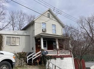 451 3rd St, Plymouth, PA 18651