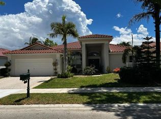 1952 Water Ridge Dr, Fort Lauderdale, FL 33326