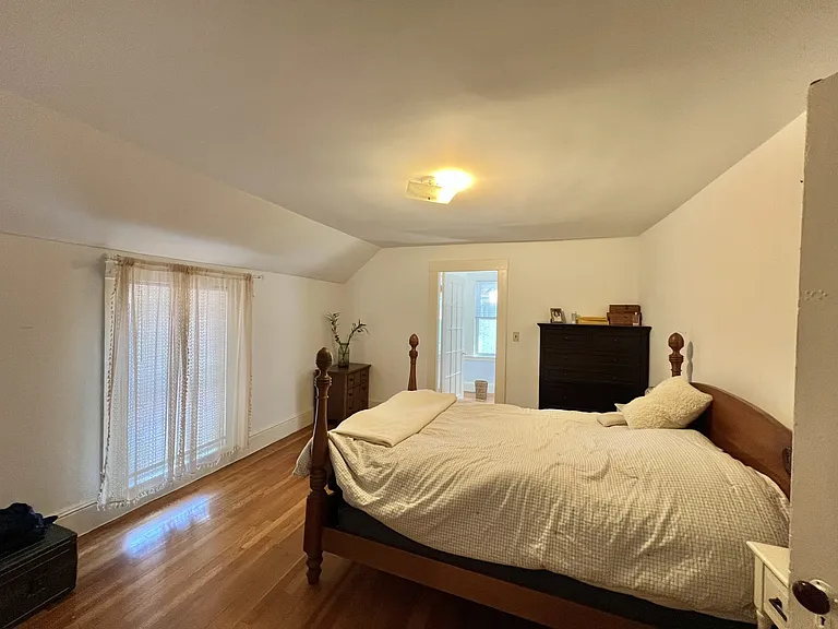 18 Richardson St #16 — Photo 8