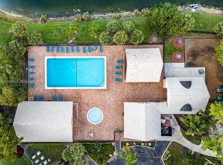 10766 Crescendo Cir, Boca Raton, FL 33498