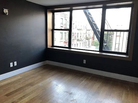 2nd image of 259 Jefferson St #3F