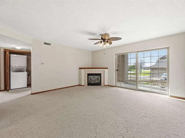 3120 Wilson Ave SW APT 2, Cedar Rapids, IA 52404