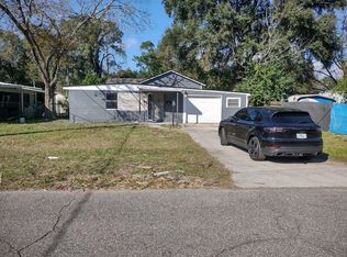 10528 Keuka Dr, Jacksonville, FL 32218