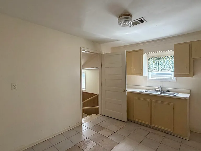 3722 Gammill St — Photo 12