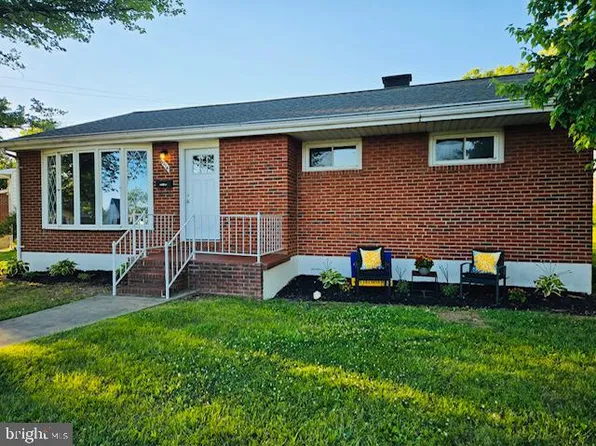 6214 Golden Ring Rd, Baltimore, MD 21237