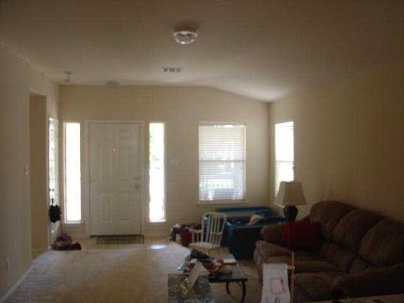 5th image of 802 Bull Creek Pkwy