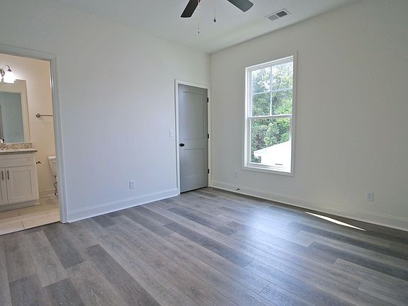 5th image of 355 S Waccamaw Ave #A