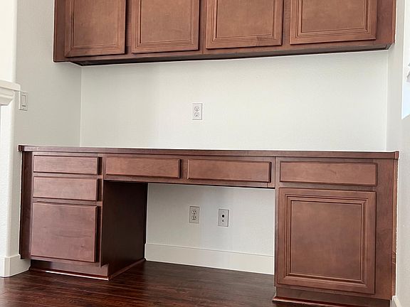 5th image of 8865 Promenade North Pl
