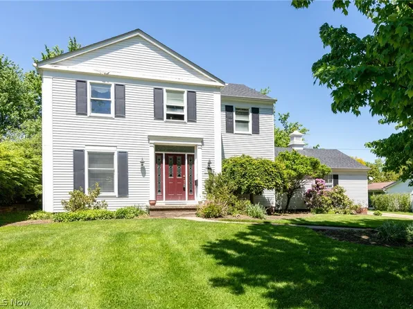 25019 Hazelmere Rd, Beachwood, OH 44122