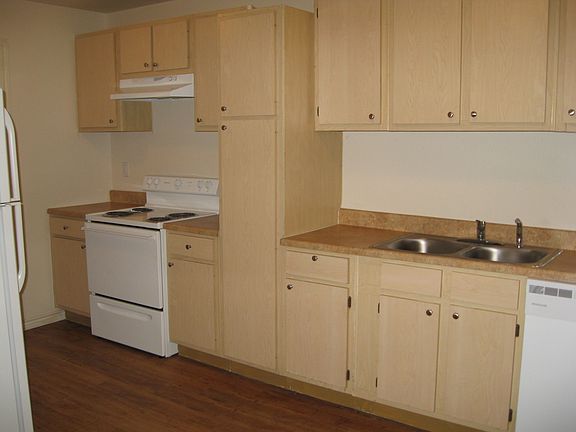 5th image of 7666 Oak Chase