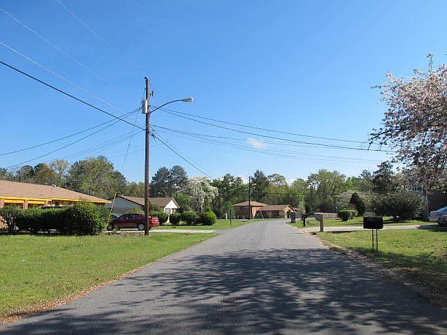 2nd image of 3984 Zana Dr