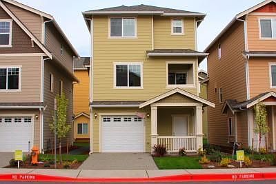 1st image of 8411 42nd Dr NE