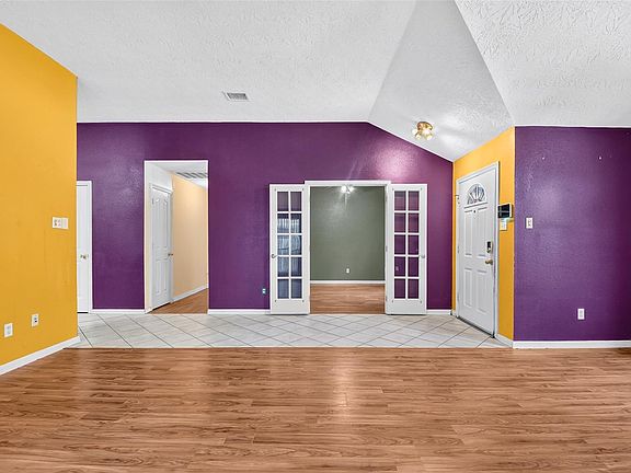 5th image of 24019 Surreygate Dr