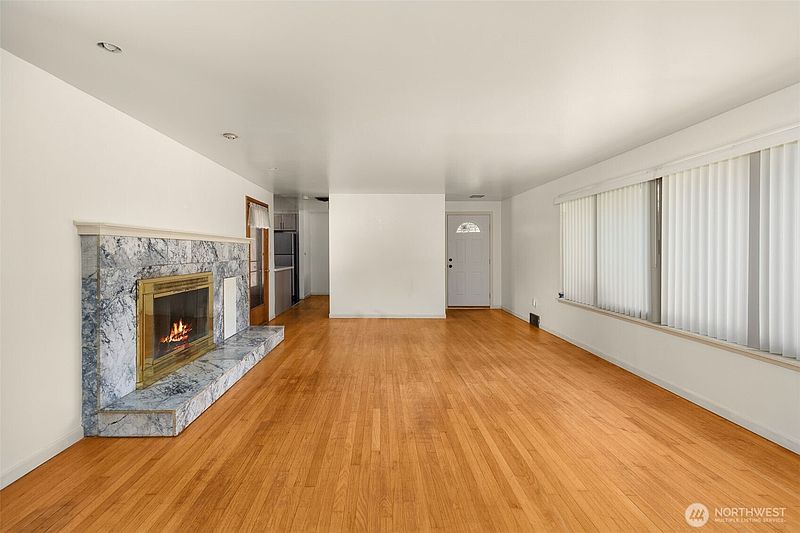 5th image of 24608 Marine View Drive S
