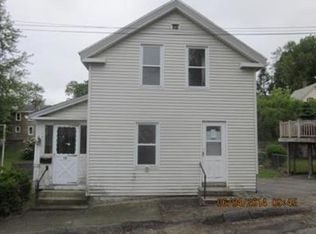 10 Boardman St, Amesbury, MA 01913