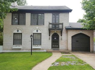 1021 Adams St, Jefferson City, MO 65101