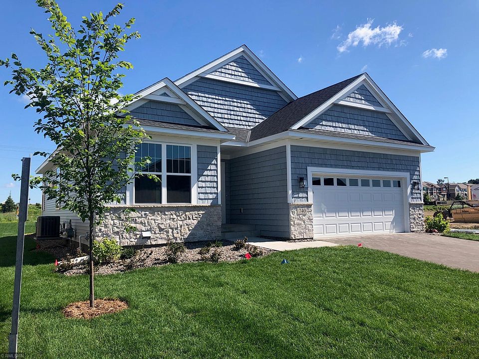 1st image of 740 Crossroads Ct