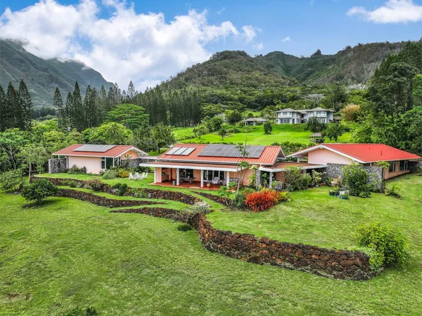 81 Maika St, Wailuku, HI 96793