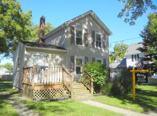 412 Elizabeth St, Owosso, MI 48867
