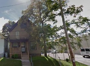 919 W Keefe Ave, Milwaukee, WI 53206