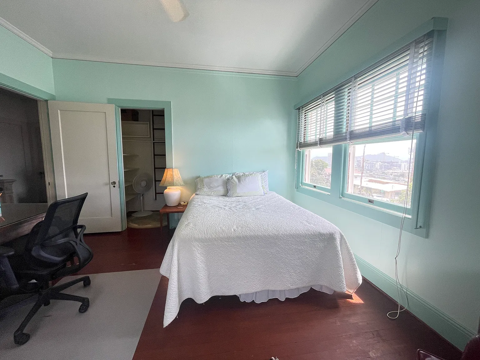 1 bed, 3480 sqft, $1,400 — Photo 3